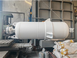 260L高壓碳鋼儲(chǔ)罐發(fā)往深圳